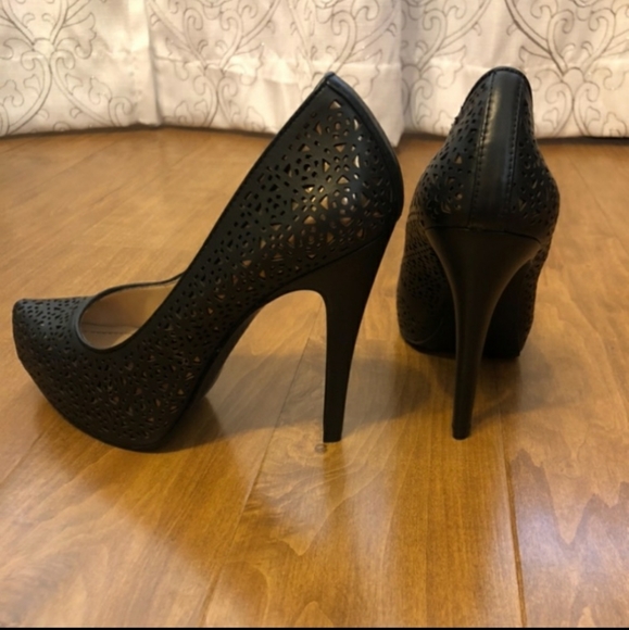BCBG Platform Pumps-Worn Once - Picture 2 of 2